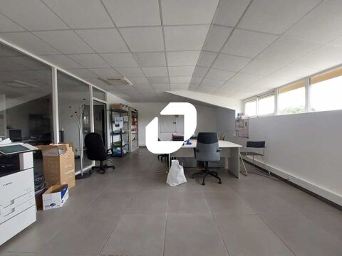 Bureaux - A LOUER - 280 m&sup2; non divisibles 2800 34740 Vendargues