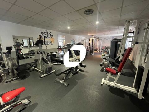 Bureaux - A VENDRE - 345 m&sup2; non divisibles 600000 33114 Le barp