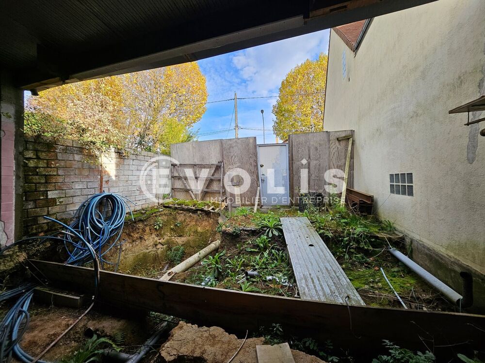   Bureaux - A VENDRE - 200 m² non divisibles L'hay les roses