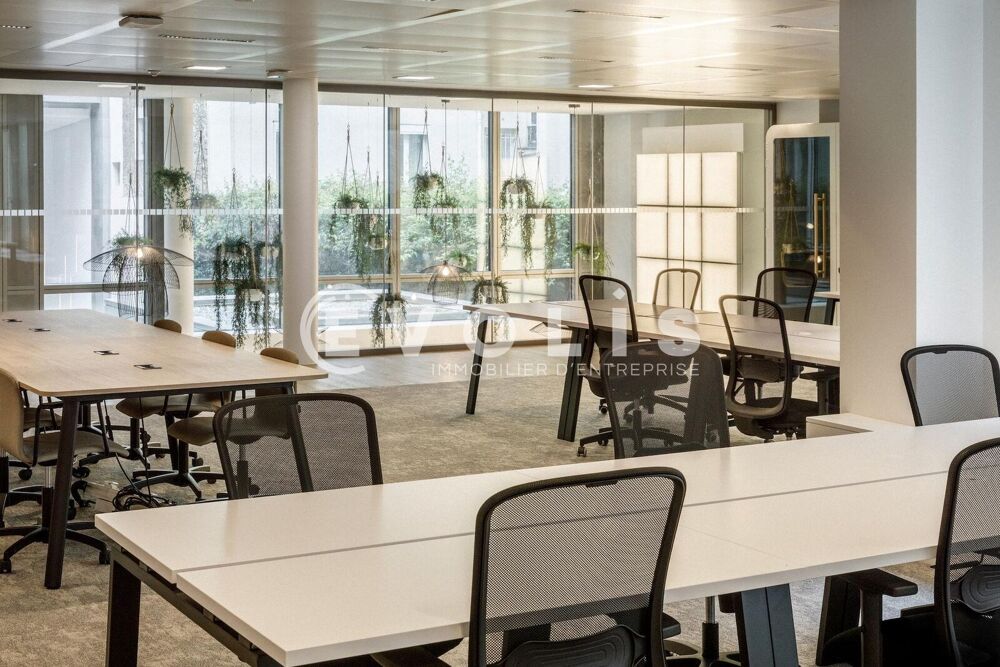   Bureaux - A LOUER - 380 m² non divisibles 