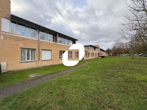 Bureaux - A LOUER - 232 m&sup2; non divisibles 2710 78960 Voisins le bretonneux