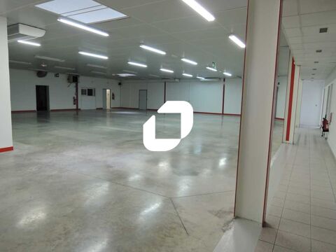 Locaux d'Activités - A LOUER - 693 m² non divisibles 4077 77860 Quincy voisins