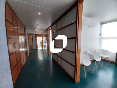 Bureaux - A LOUER - 256 m&sup2; non divisibles 1920 78180 Montigny le bretonneux