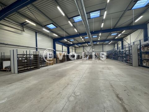 Locaux d'activit&eacute; - A LOUER - 780 m&sup2; non divisibles 4388 80450 Camon