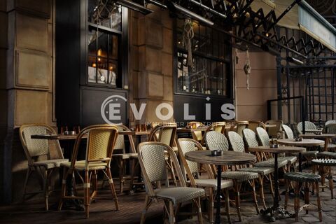 Locaux commerciaux - VENTE DE MURS ET FONDS - 77 m&sup2; non divisibles 345000 33800 Bordeaux