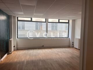   Bureaux - A VENDRE - 183 m² non divisibles Paris 14