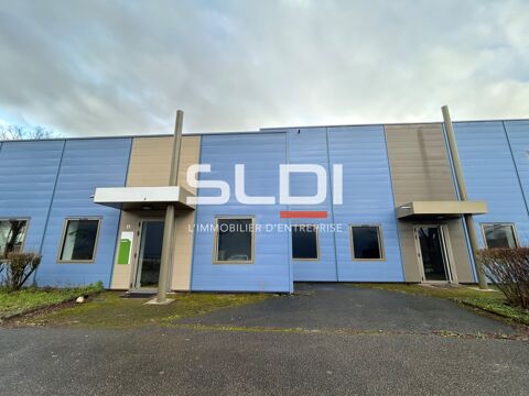 Locaux d'activit&eacute;s - A LOUER - 1&nbsp;267 m&sup2; non divisibles 6225 01150 Blyes