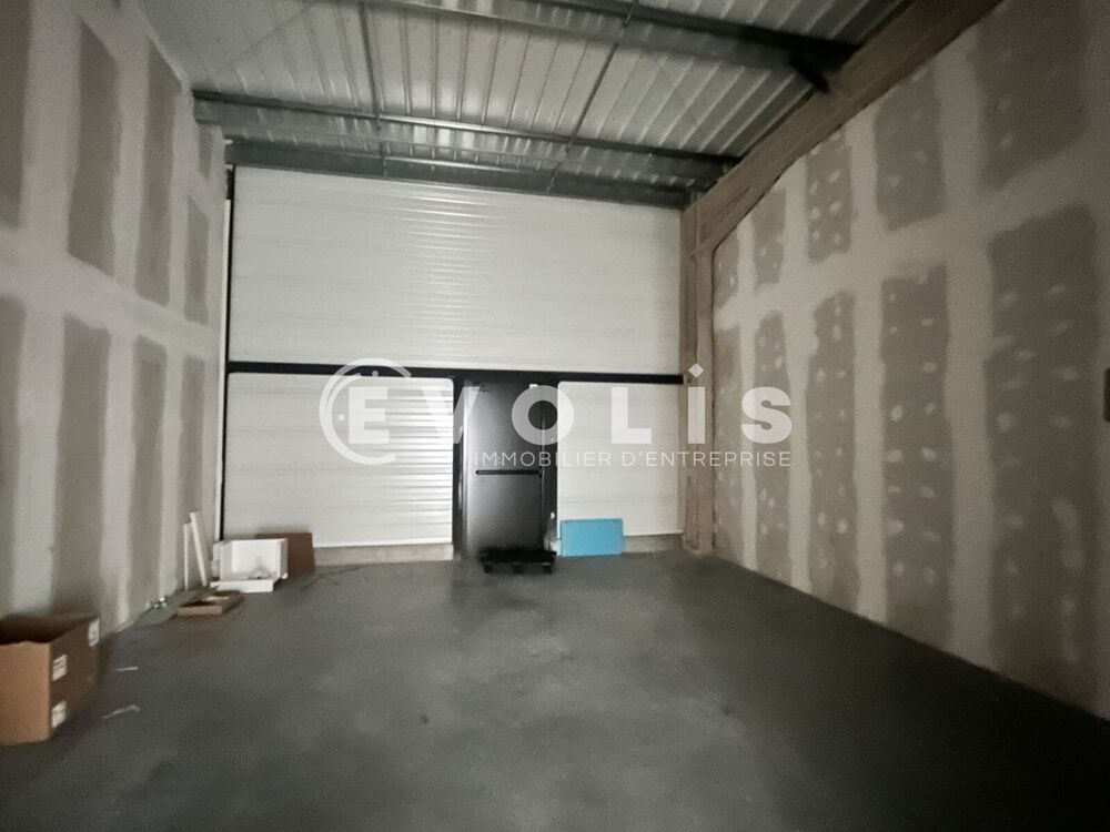   BELLE VISIBILITE - 6 698 m² divisibles à partir de 187 m² Biganos