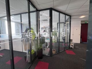   Bureaux - A LOUER - 220 m² non divisibles Lyon 7
