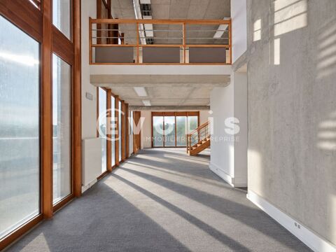   Locaux d'activité - A LOUER - 1 710 m² divisibles à partir de 70 m² 