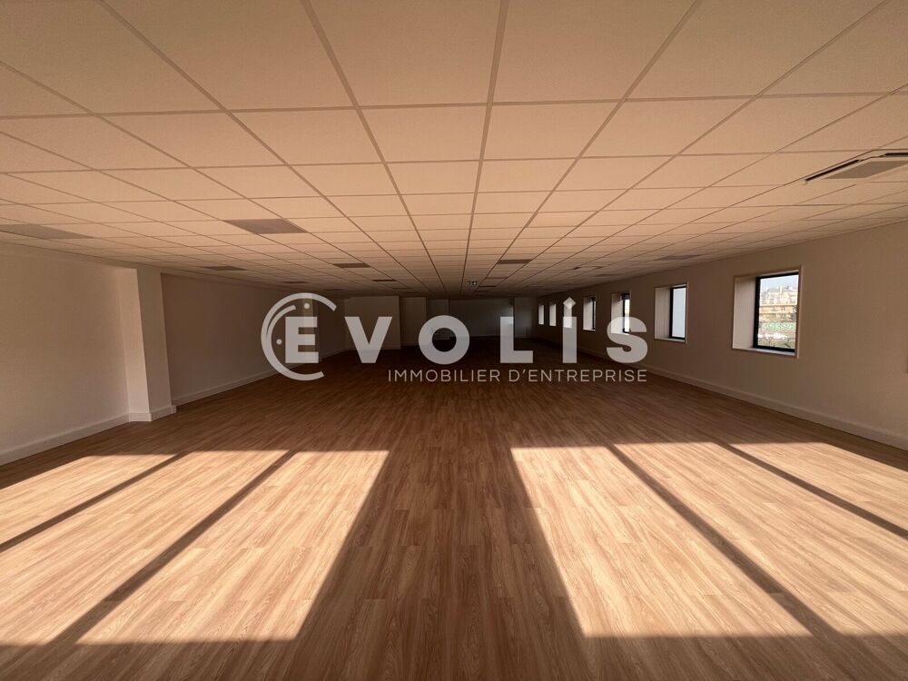   Bureaux - A VENDRE - 255 m² non divisibles Rosny sous bois