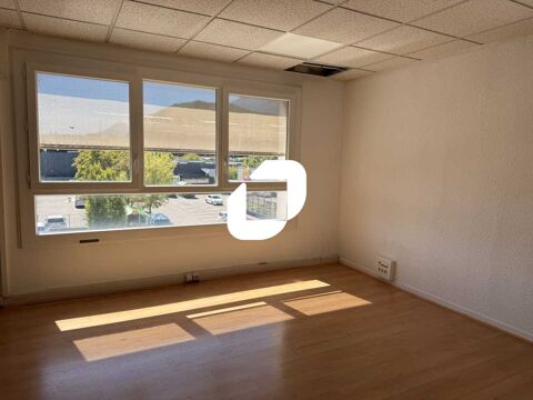 Bureaux - A LOUER - 540 m&sup2; non divisibles 5850 38180 Seyssins
