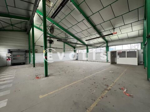 Locaux d'activit&eacute; - A LOUER - 1&nbsp;120 m&sup2; divisibles &agrave; partir de 390 m&sup2; 7933 69440 Mornant