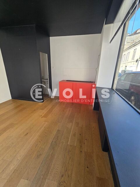   Locaux commerciaux - A LOUER - 19 m² non divisibles 