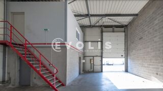   LOCAL A LOUER - 135 m² non divisibles Rillieux la pape