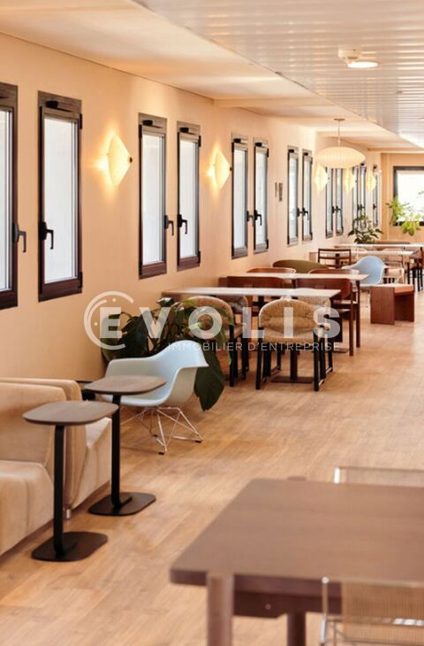 Bureaux - A LOUER - 292 m&sup2; non divisibles 67600 75008 Paris