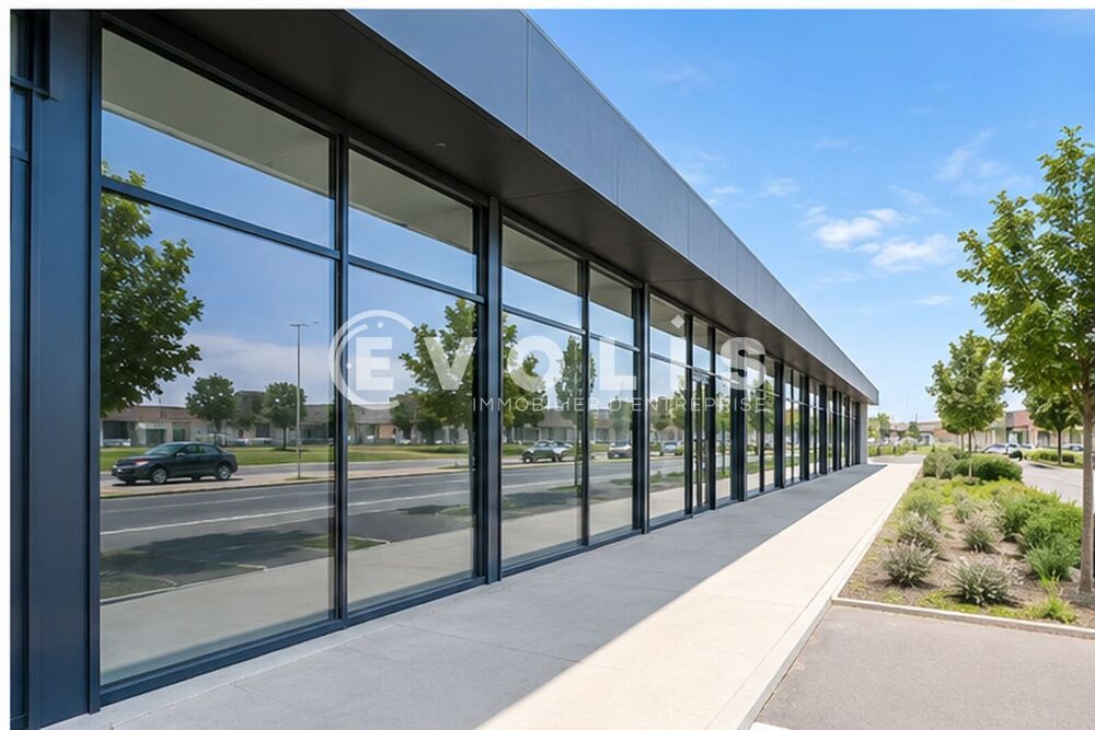   Locaux commerciaux - A LOUER - 185 m² non divisibles Talence