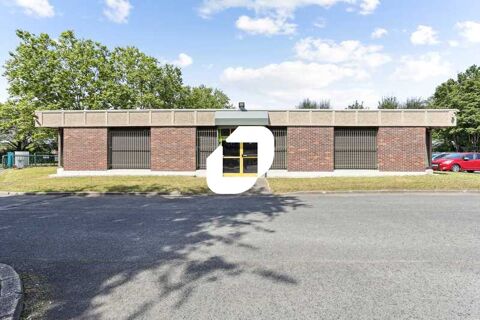 Bureaux dans un site verdoyant - 530 m&sup2; divisibles &agrave; partir de 230 m&sup2; 5079 91090 Lisses