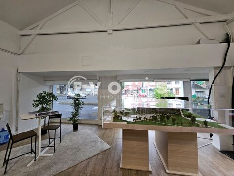   Bureaux - A LOUER - 170 m² non divisibles 
