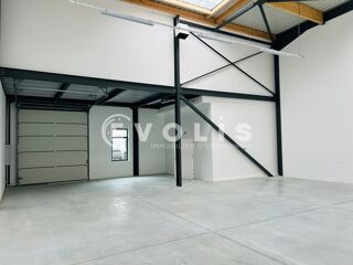   Locaux d'activité - A VENDRE - 580 m² divisibles à partir de 290 m² Lieusaint