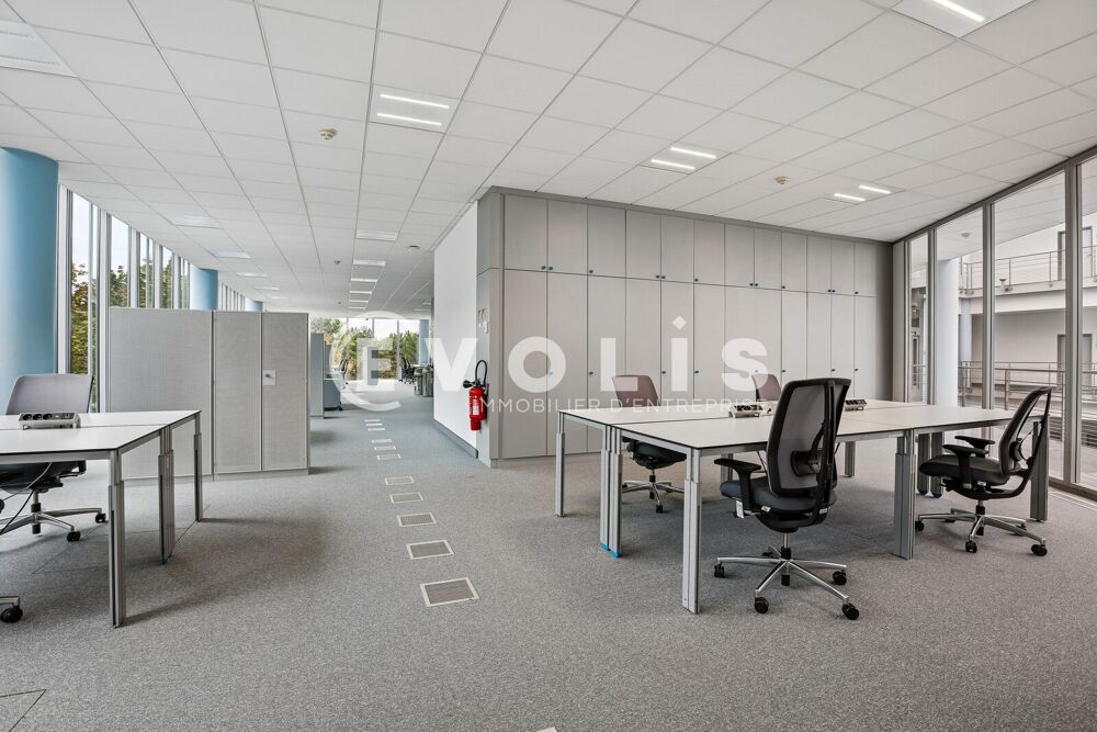   Bureaux - A LOUER - 766 m² divisibles à partir de 173 m² Bry sur marne