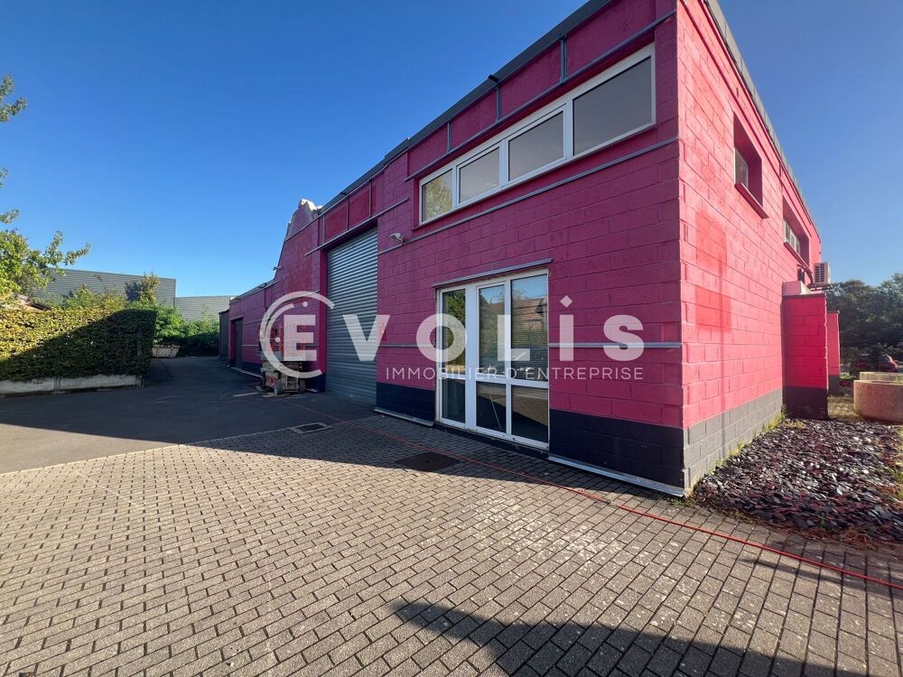   Locaux d'activité - A LOUER - 400 m² non divisibles 