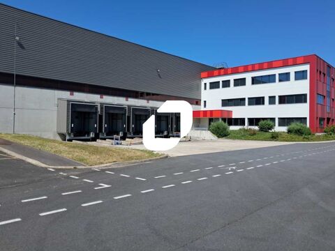 Entrepôts - A LOUER - 18 903 m² divisibles à partir de 6 000 m² 88214 41500 Mer