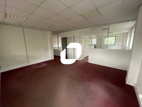   Bureaux - A LOUER - 151 m non divisibles 