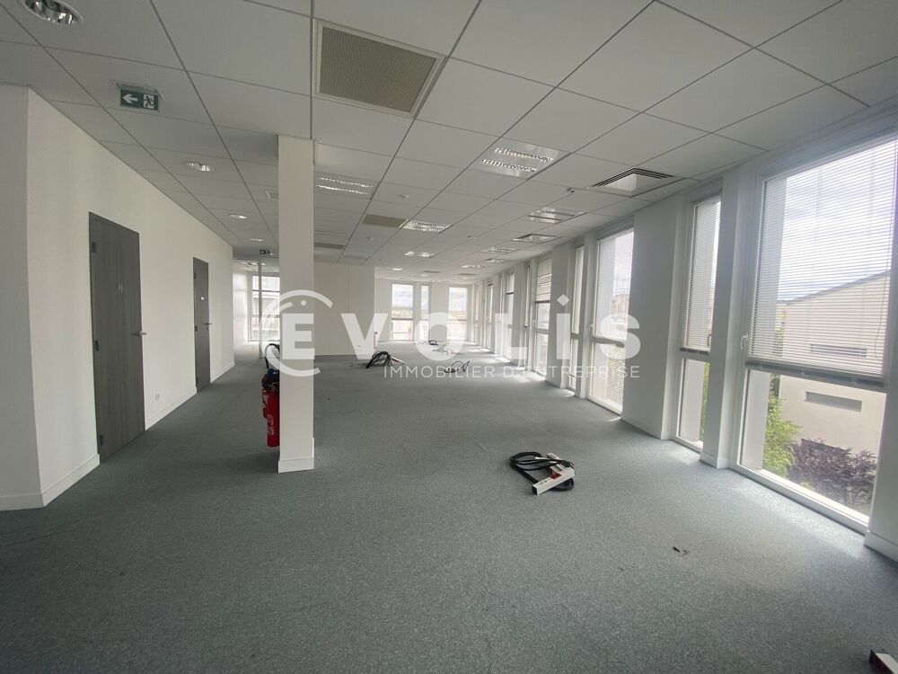   Bureaux - A LOUER - 252 m² non divisibles Nogent sur marne