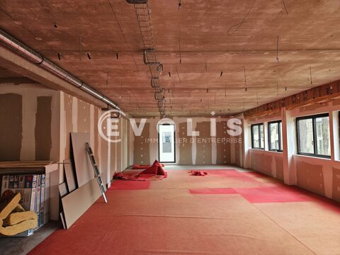   Bureaux - A LOUER - 155 m² non divisibles 