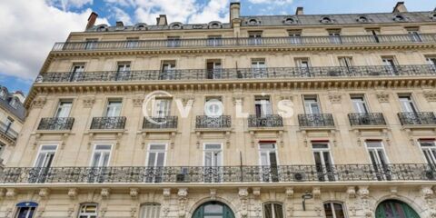 CW Priv&eacute; - A LOUER - 3 postes 10500 75008 Paris