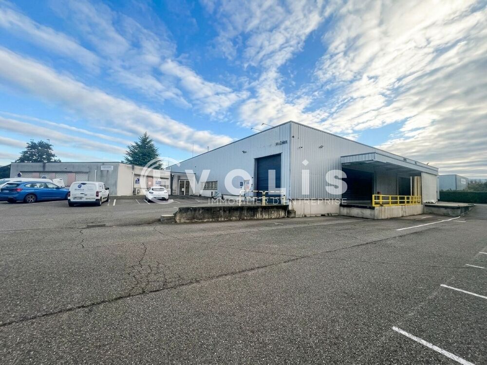   Exclusivité 2100m² indépendant SQF - 2 070 m² non divisibles 