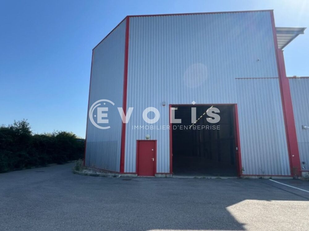   Locaux d'activité - A LOUER - 564 m² non divisibles 