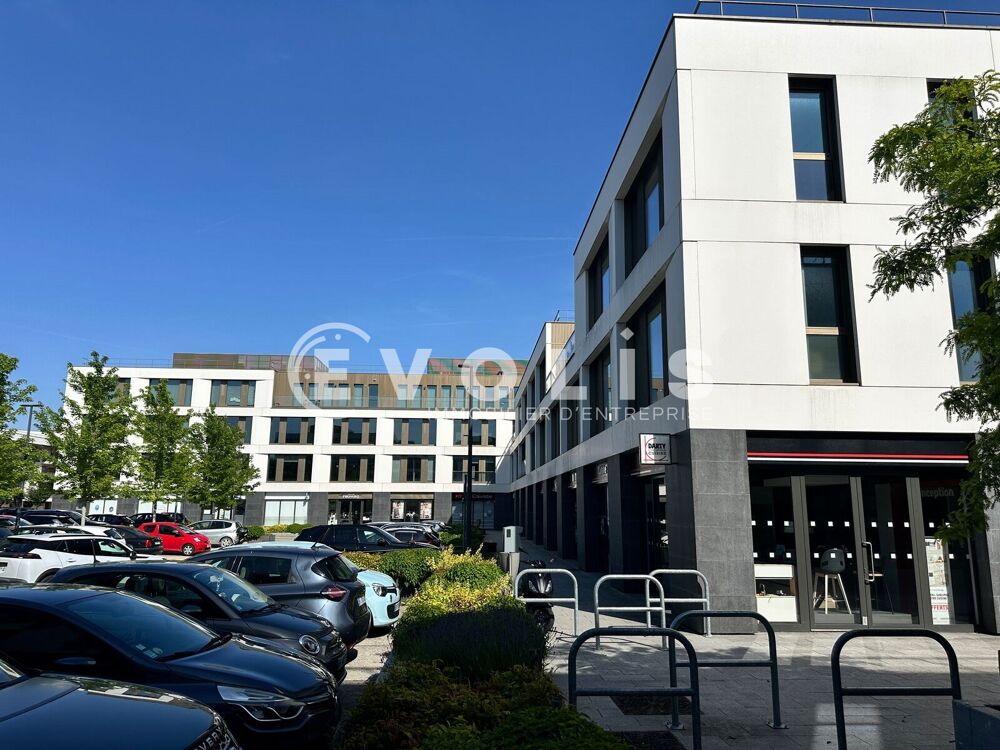   BUREAUX A LOUER AU PIED DU TRAMWAY - 2 106 m² divisibles à partir de 376 m² Chatenay malabry