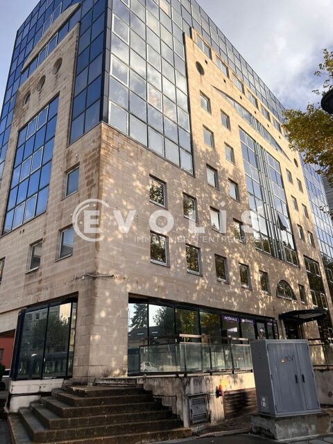 Bureaux - A LOUER - 374 m&sup2; non divisibles 5610 33000 Bordeaux