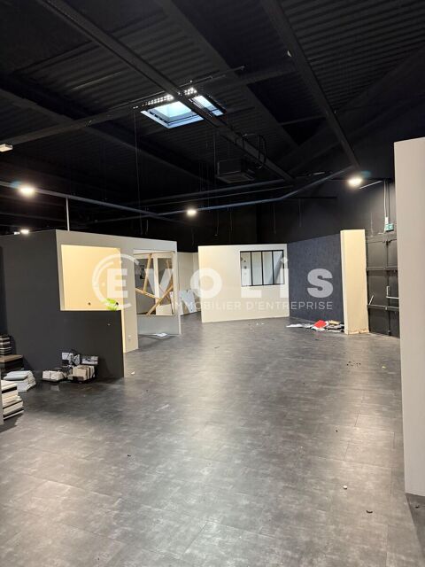   501 m² de Locaux Commerciaux divisibles - 501 m² divisibles à partir de 219 m² 