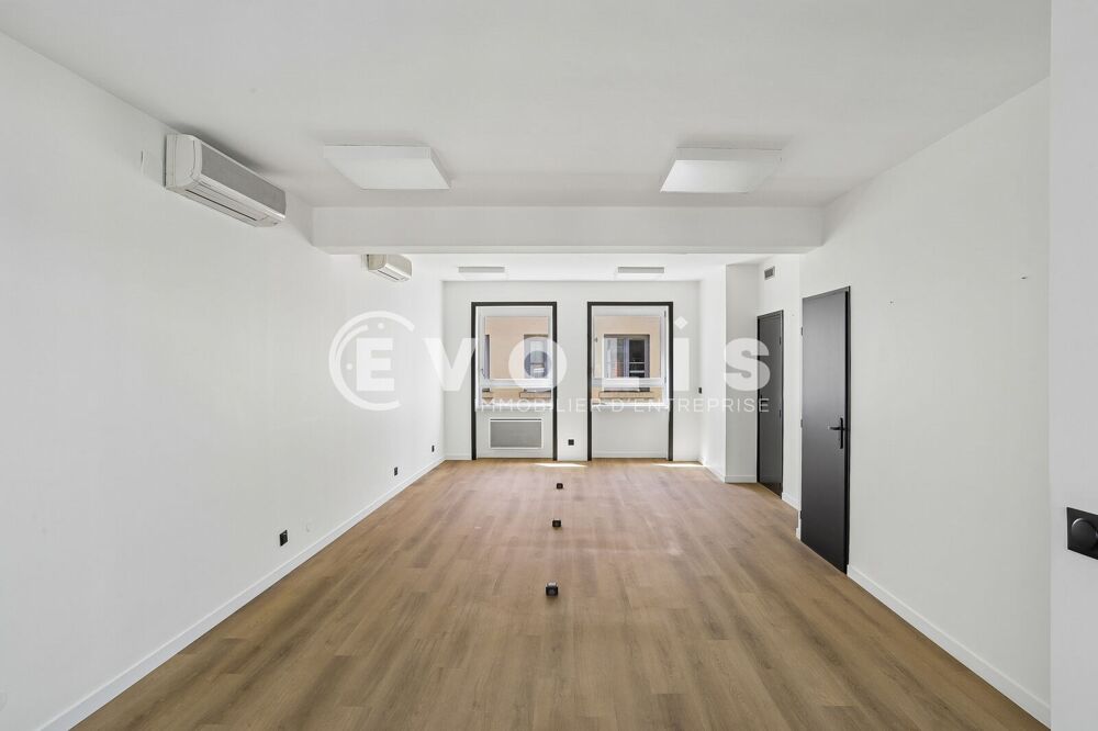   Bureaux - A VENDRE - 126 m² non divisibles Lyon 2