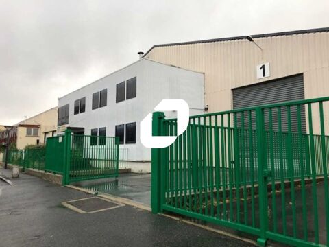 Locaux d'Activit&eacute;s - A LOUER - 5&nbsp;546 m&sup2; divisibles &agrave; partir de 2&nbsp;052 m&sup2; 64707 92390 Villeneuve la garenne