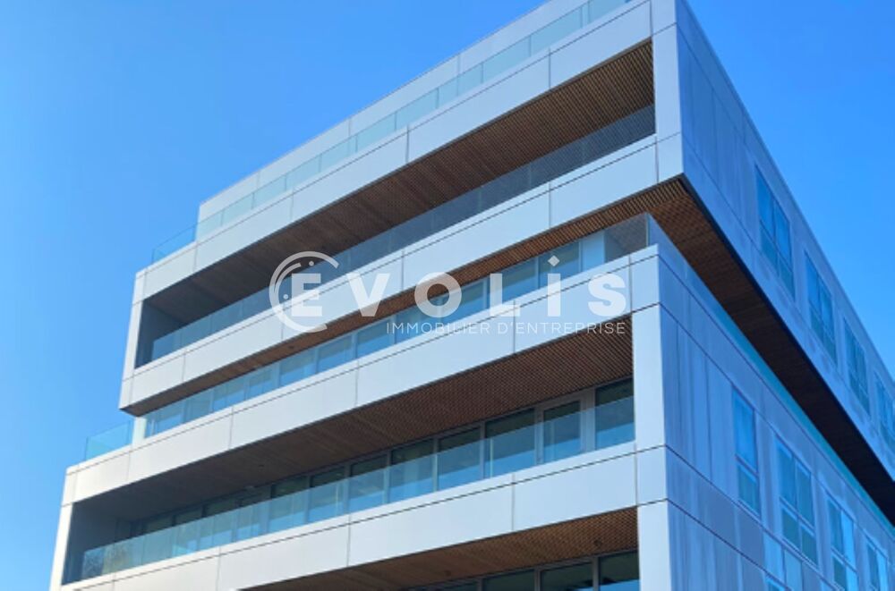   Bureaux - A LOUER - 1 599 m² divisibles à partir de 383 m² Orsay