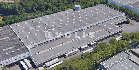   Locaux d'activité - A VENDRE - 14 624 m² non divisibles 
