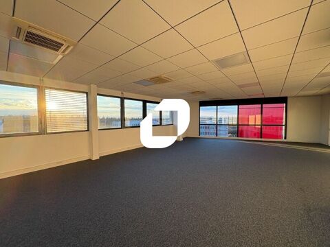 Bureaux - A LOUER - 1&nbsp;240 m&sup2; divisibles &agrave; partir de 63 m&sup2; 13330 69800 Saint priest
