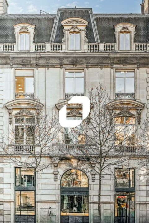 TERRASSE PRIVATIVE - 362 m&sup2; divisibles &agrave; partir de 165 m&sup2; 19994 75016 Paris