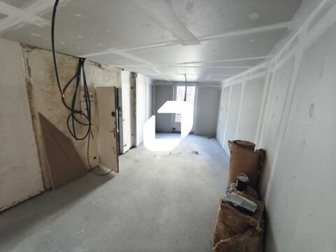 Bureaux - A VENDRE OU A LOUER - 210 m&sup2; non divisibles 1260000 94130 Nogent sur marne