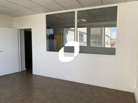 Locaux Commerciaux - A VENDRE - 92 m&sup2; non divisibles 281698 33700 Merignac