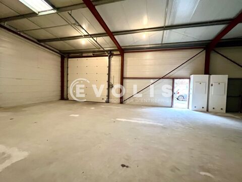 Locaux d'activité - A LOUER - 300 m² non divisibles 2750 33320 Eysines