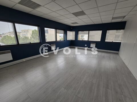   Bureaux - A VENDRE - 380 m² divisibles à partir de 67 m² 