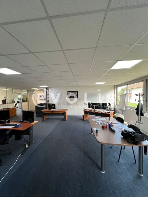   Bureaux - A LOUER - 316 m² divisibles à partir de 15 m² 