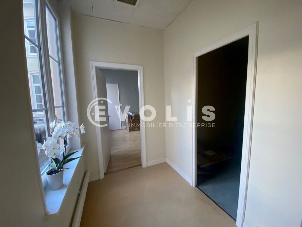   Bureaux - A LOUER - 83 m² non divisibles Amiens