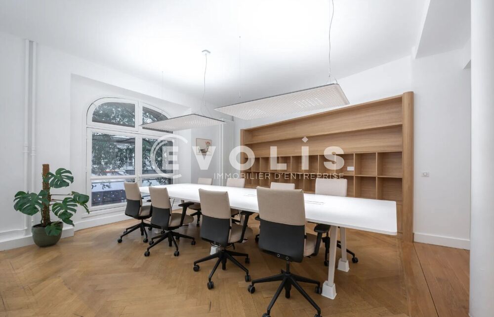   Bureaux - A LOUER - 460 m² non divisibles Paris 2