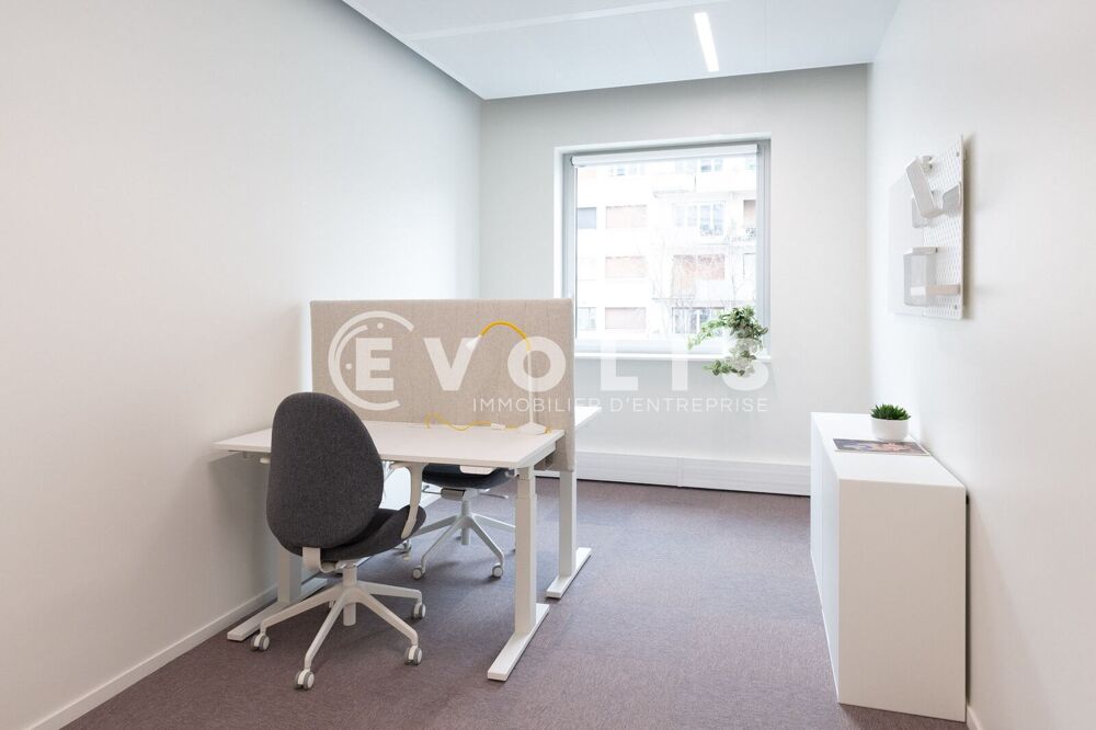   Bureaux - A LOUER - 189 m² non divisibles Paris 13